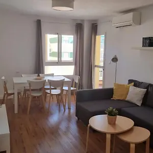 Piso Centrico Reformado / In The Center Apartment Nerja